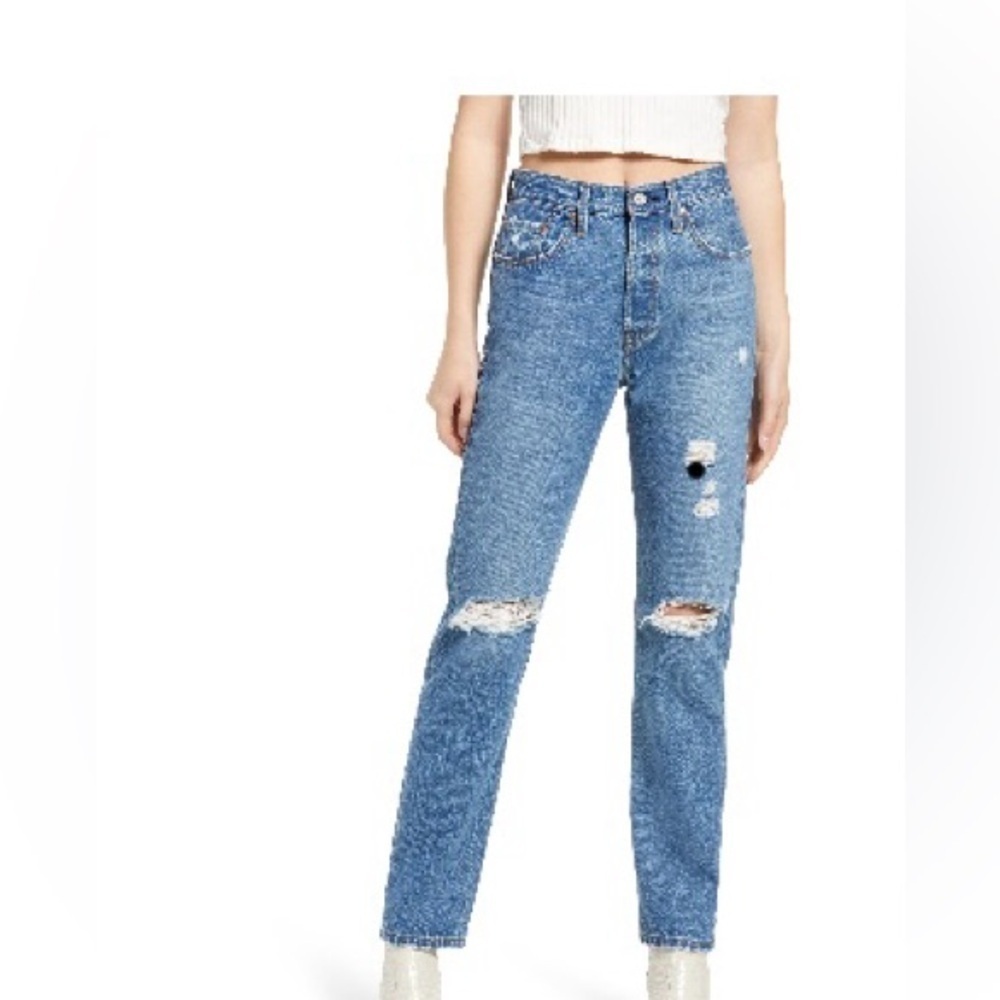 Levi’s 501 ripped straight leg jeans - Picture 2 of 7